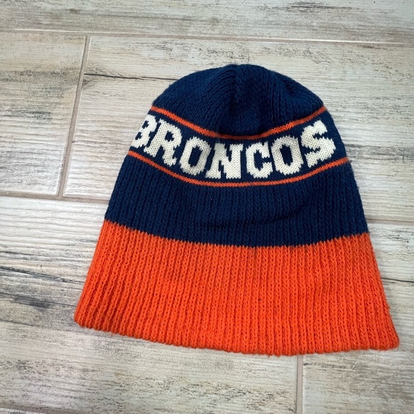 NFL Team Logo Denver Broncos Cap Winter Knit Beanie Hats - Picture 2 of 2